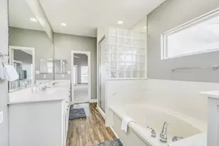 3814 Brewster Key, Galveston, TX 77554 - Photo 14