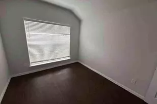 10239 Plum Grove Rd, Cleveland, TX 77327 - Photo 6