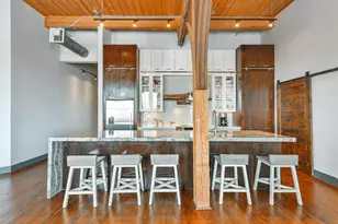 2400 Mechanic St, Galveston, TX 77550 - Photo 10
