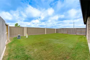 4410 Lazy Grains Ln, Fulshear, TX 77441 - Photo 46