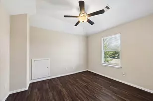 660 Oak Cir Dr E, Conroe, TX 77301 - Photo 26