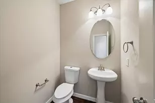 660 Oak Cir Dr E, Conroe, TX 77301 - Photo 14