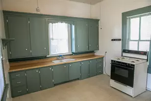 12819 W Burton St, Burton, TX 77835 - Photo 14