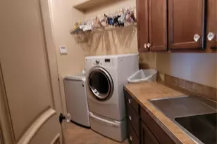 45 Jefferson Ave, Port Lavaca, TX 77979 - Photo 18