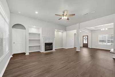 12371 N Chestnut Hills Drive, Conroe, TX 77303 - Photo 16