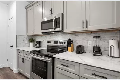 8634 Scott B Street, Houston, TX 77051 - Photo 8