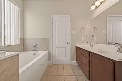 4418 Brinton Saddle Lane, Katy, TX 77449 - Photo 16