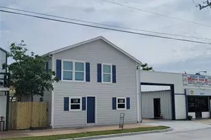 5211 Ave S Up S, Galveston, TX 77551 - Photo 1