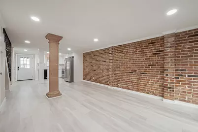 12 Hyde Park Boulevard #7, Houston, TX 77006 - Photo 2