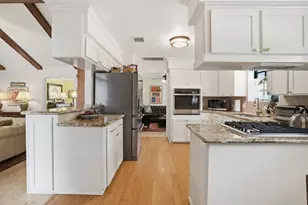 5927 Valkeith Dr, Houston, TX 77096 - Photo 6