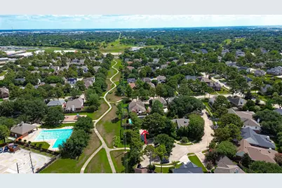 15626 Winding Valley Drive, Houston, TX 77095 - Photo 24