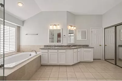 15626 Winding Valley Drive, Houston, TX 77095 - Photo 14