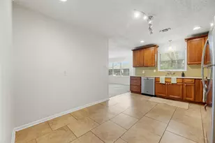 11411 Atwell Dr, Houston, TX 77035 - Photo 12