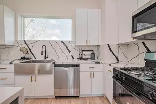 4207 Ward St, Houston, TX 77021 - Photo 24