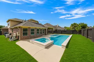 16718 Lake Limestone Ln, Houston, TX 77044 - Photo 1