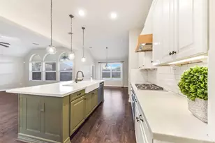 16718 Lake Limestone Ln, Houston, TX 77044 - Photo 14