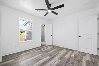 913 Bennington, Houston, TX 77022 - Photo 6