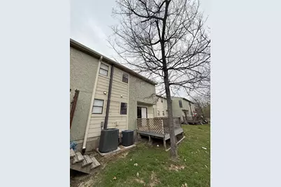 4507 Carter Creek Parkway #7, Bryan, TX 77802 - Photo 4