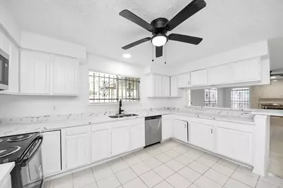 13402 Pecan Oak Drive, Houston, TX 77065 - Photo 32
