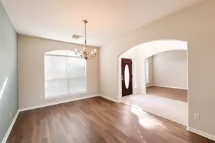 2506 Little Forest Ct, Spring, TX 77373 - Photo 4