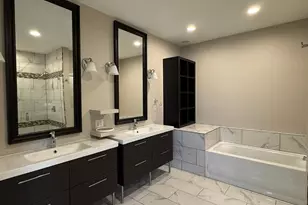 10630 Morado Cir, Austin, TX 78759 - Photo 14