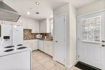 16305 Many Trees Lane, Conroe, TX 77302 - Photo 20