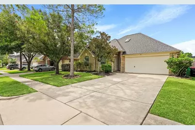 3106 Valley Court, Manvel, TX 77578 - Photo 1