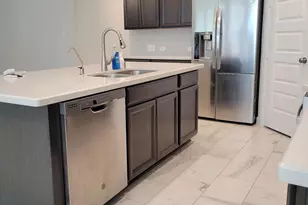 10342 Aldrin Dr, Rosharon, TX 77583 - Photo 12