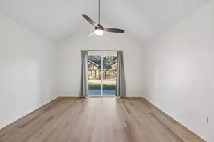 3515 Grove Oaks Dr, Houston, TX 77339 - Photo 32