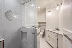 8107 S Braeswood Blvd, Houston, TX 77071 - Photo 18