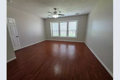 2111 Emerald Cove Drive, League City, TX 77573 - Photo 10