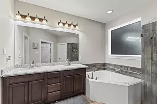 267 Freeman Blvd, West Columbia, TX 77486 - Photo 16