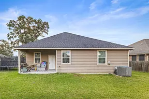 267 Freeman Blvd, West Columbia, TX 77486 - Photo 20