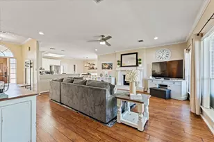 958 Lake View Dr, Montgomery, TX 77356 - Photo 12