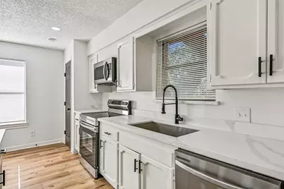 2236 Riveroaks Drive, West Columbia, TX 77486 - Photo 14