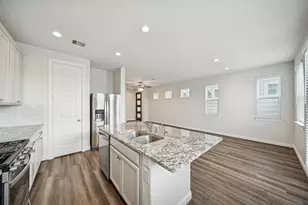 9817 Prairie Garden Ln, Houston, TX 77080 - Photo 10