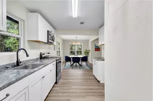 180 Friar Tuck S, Ivanhoe, TX 75979 - Photo 12