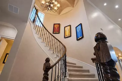 43 W Loftwood Circle, The Woodlands, TX 77382 - Photo 12