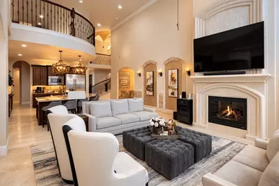 43 W Loftwood Circle, The Woodlands, TX 77382 - Photo 6