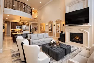 43 W Loftwood Cir, The Woodlands, TX 77382 - Photo 6