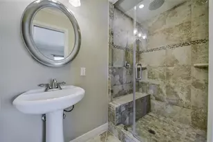 1423 Thornton Rd, Houston, TX 77018 - Photo 8