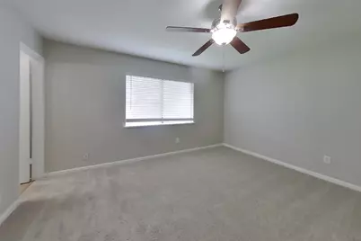 5030 Ridgecreek Drive, Houston, TX 77053 - Photo 8