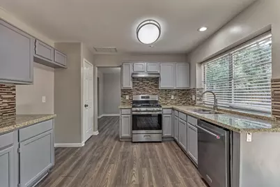 23 Ridgecross Place, The Woodlands, TX 77381 - Photo 18
