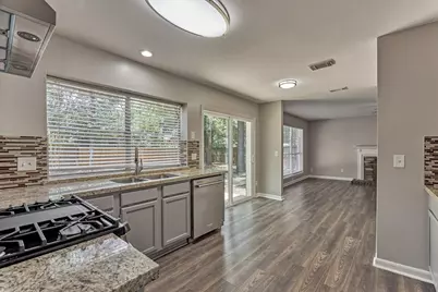 23 Ridgecross Place, The Woodlands, TX 77381 - Photo 16