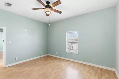 911 Bonita Street, Bayou Vista, TX 77563 - Photo 18