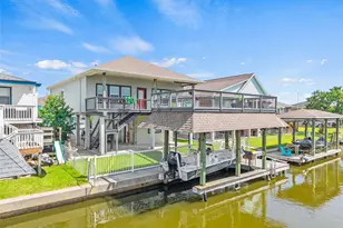 911 Bonita St, Bayou Vista, TX 77563 - Photo 2
