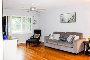 8910 Greiner Dr, Houston, TX 77080 - Photo 4