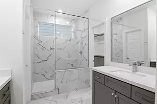 2733 Eado Edge Ct, Houston, TX 77020 - Photo 28