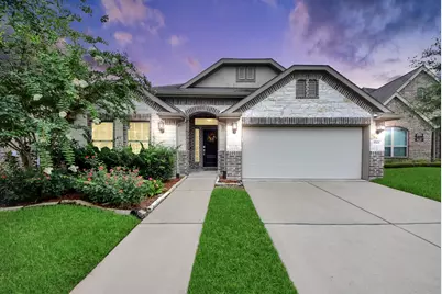 8906 Stanley Oak Drive, Missouri City, TX 77459 - Photo 1
