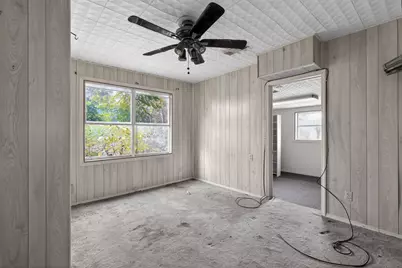 1164 E Kyle Road, Clute, TX 77531 - Photo 12